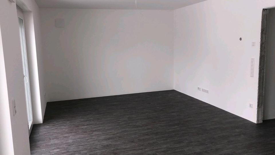 Erdgeschoßwohnung Bünde - 3 Zimmer, 80 m&sup2;, 960&euro; | Angebot:25055026