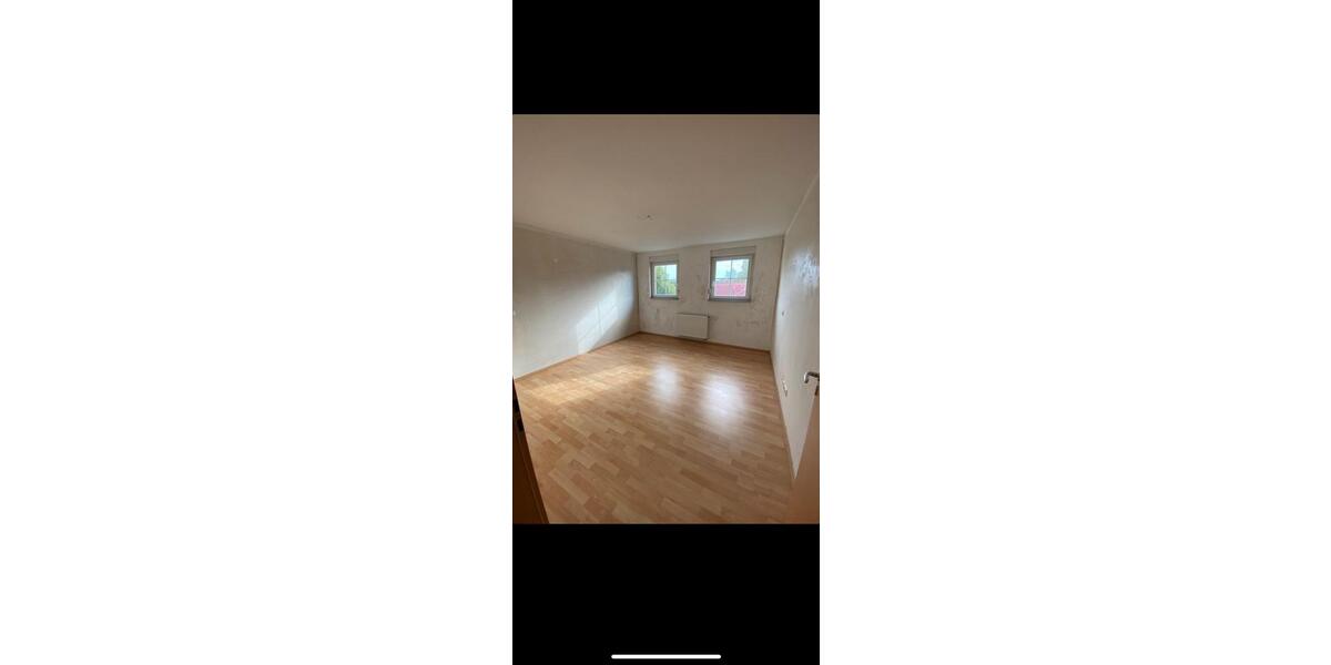 Dachgeschoßwohnung Schlüchtern - 4 Zimmer, 97 m&sup2;, 870&euro; | Angebot:25718531