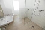Exklusives Wohnvergnügen: Modernisierte 3-Zimmer-Oase mit Balkon in begehrter Stadtlage!