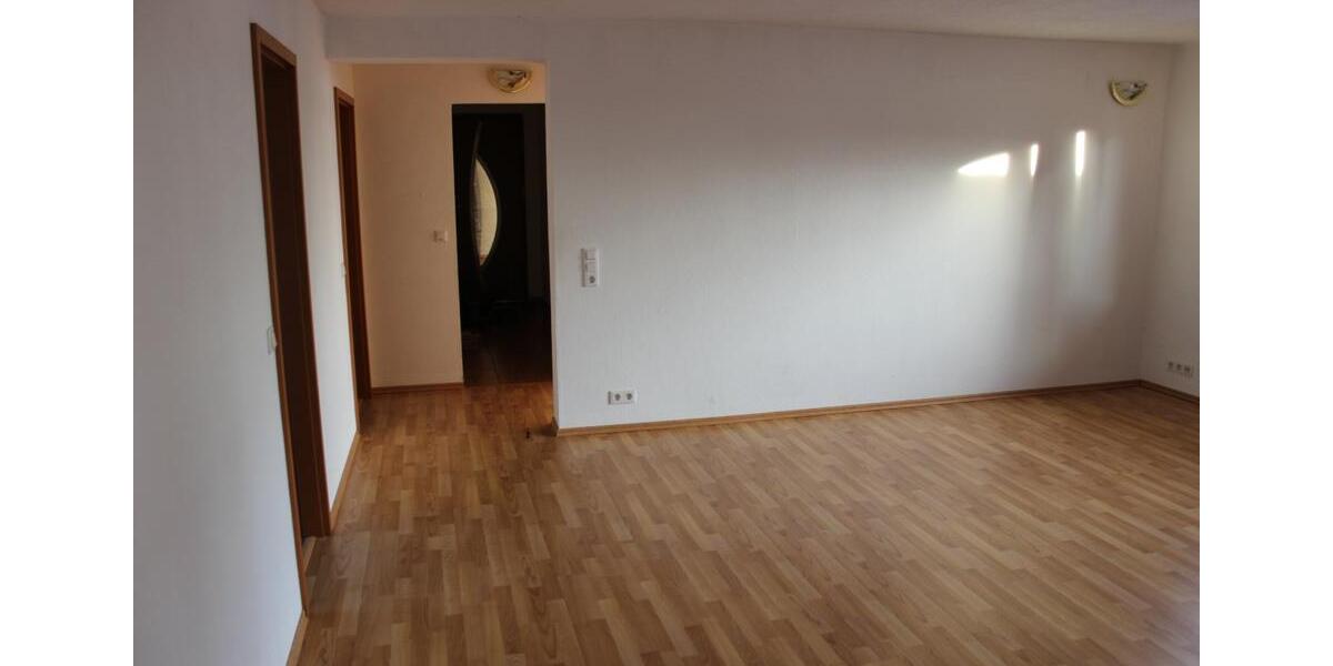 Etagenwohnung Küstriner Vorland - 5 Zimmer, 110 m&sup2;, 635&euro; | Angebot:26645248