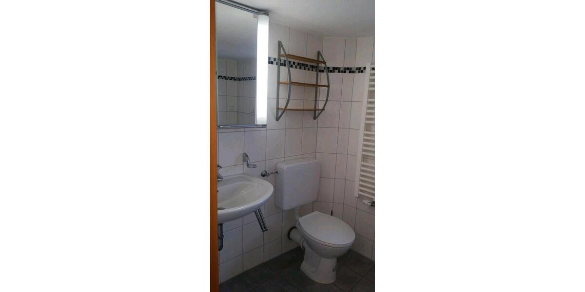 Schöne, helle 2 ZKB-Wohnung in Göttingen-Elliehausen 2 zimmer