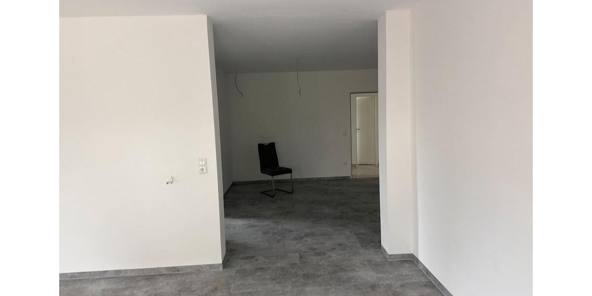 Erdgeschoßwohnung Bayreuth City - 4.5 Zimmer, 105 m&sup2;, 1.200&euro; | Angebot:26560547
