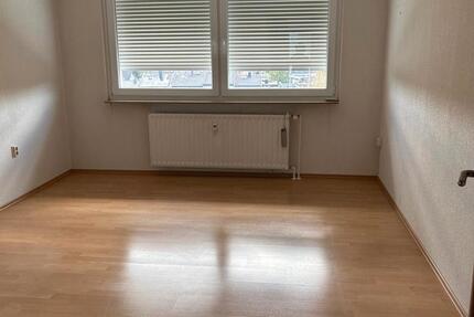 Wohnung Baunatal - 3 Zimmer, 90 m&sup2;, 880&euro; | Angebot:26265656