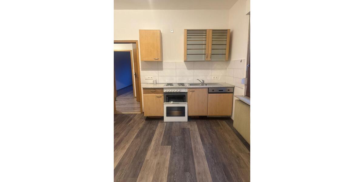 Etagenwohnung Albstadt - 4 Zimmer, 81 m&sup2;, 850&euro; | Angebot:25865115