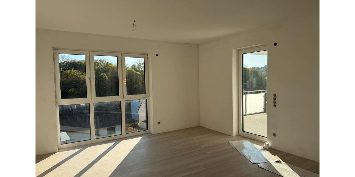 Erdgeschoßwohnung Schlüchtern - 3 Zimmer, 94 m&sup2;, 1.350&euro; | Angebot:26626611