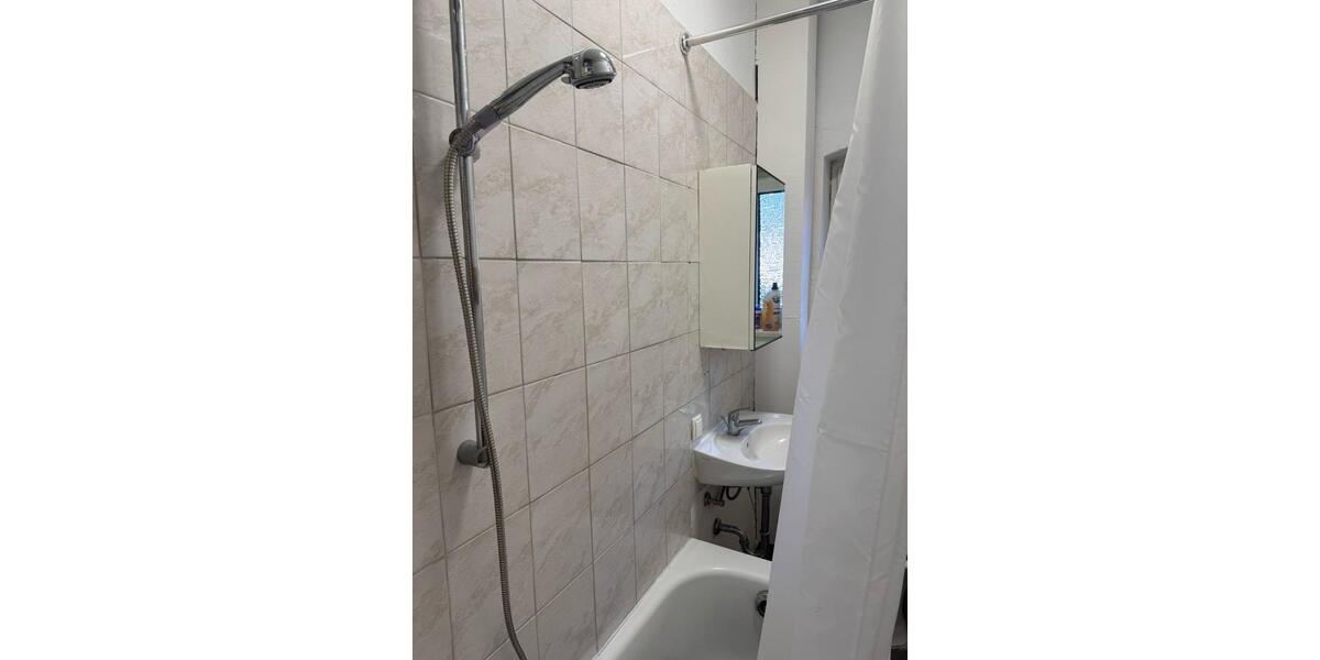 Wohnen auf Zeit Bensheim - 3 Zimmer, 12&euro; | Angebot:23372935