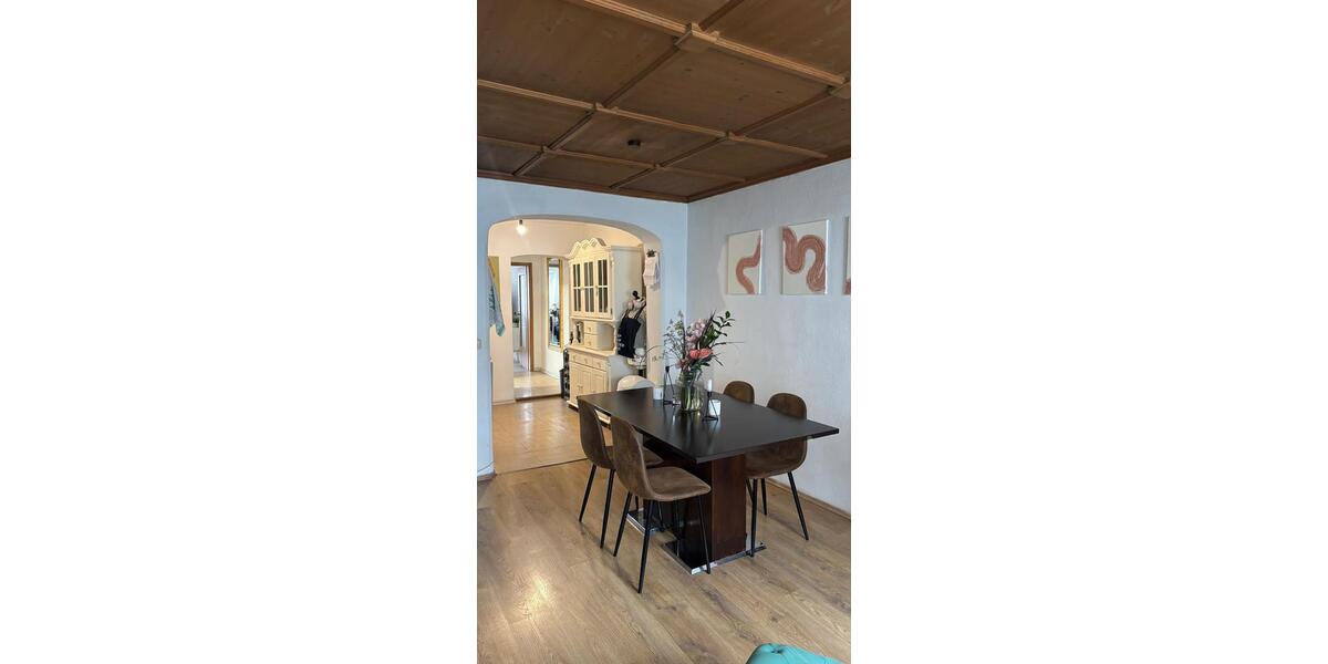 Etagenwohnung Bad Tölz - 2.5 Zimmer, 68 m&sup2;, 800&euro; | Angebot:25144638