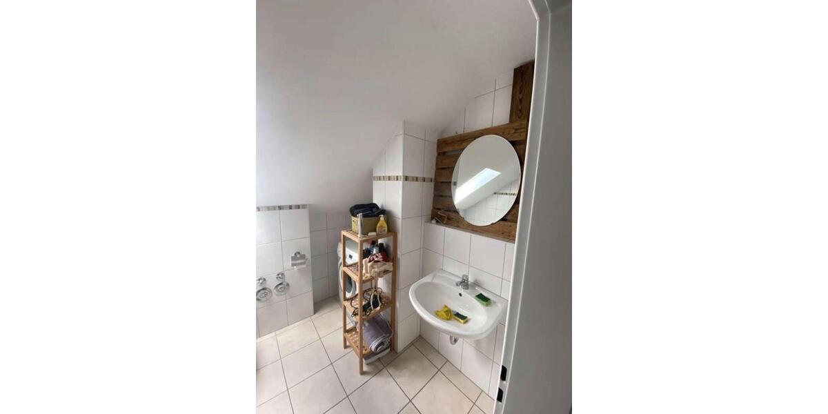 Dachgeschoßwohnung Reinheim - 2.5 Zimmer, 70 m&sup2;, 770&euro; | Angebot:26461802