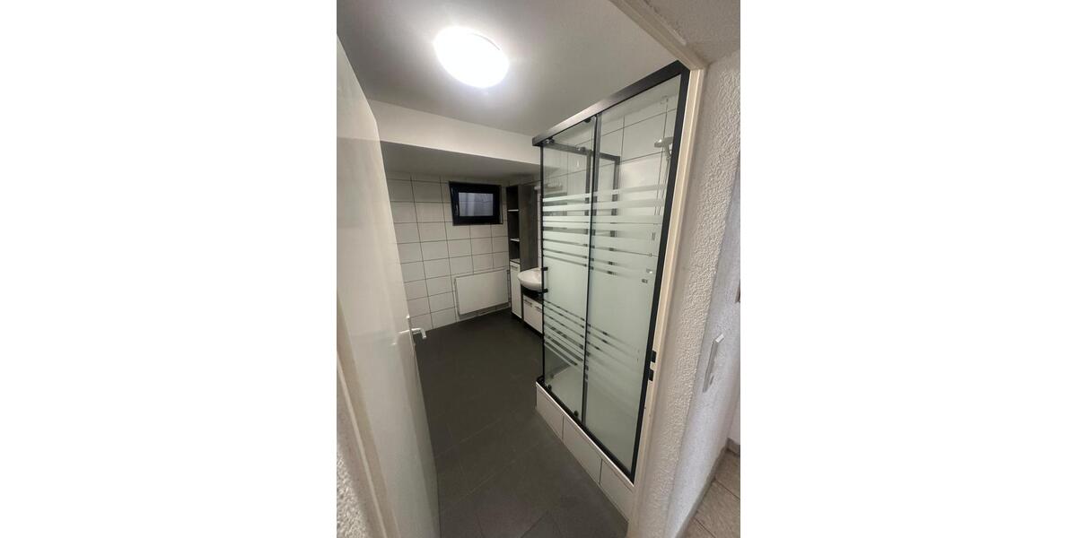 Etagenwohnung Frickenhausen - 2 Zimmer, 65 m&sup2;, 650&euro; | Angebot:26633486