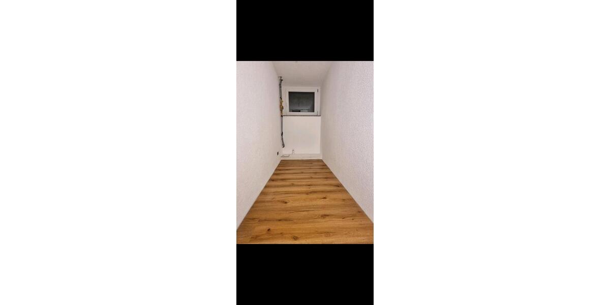 Neue Einliegerwohnung 2 12 Zimmer verfügbar ab Januar 2.5 zimmer