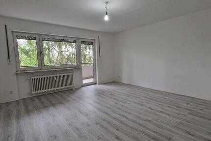 Gemütliche 2-Zimmer-Wohnung mit großem Balkon auf dem Eschberg