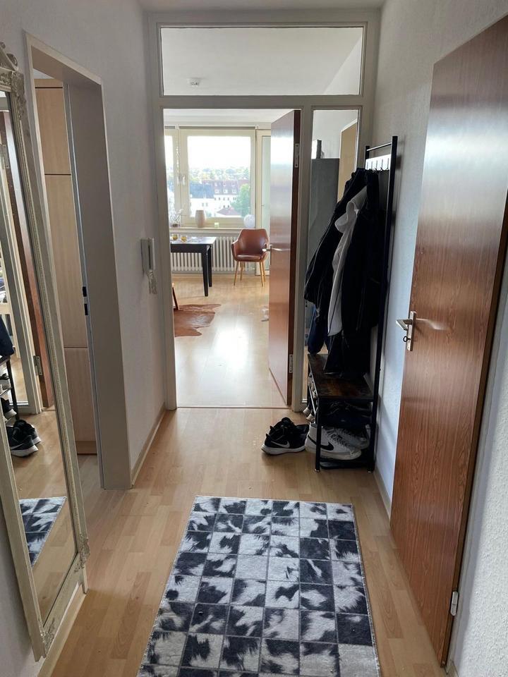 Zentrale 2-Zimmer-Wohnung mit großem Balkon am Rosenplatz