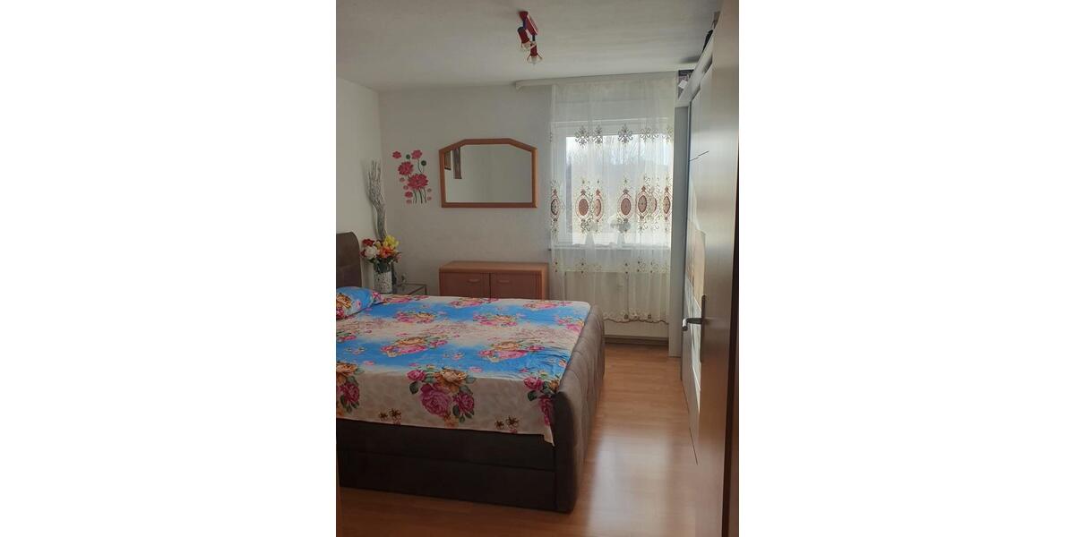 Etagenwohnung Frankenberg (Eder) - 4 Zimmer, 84 m&sup2;, 780&euro; | Angebot:25979966