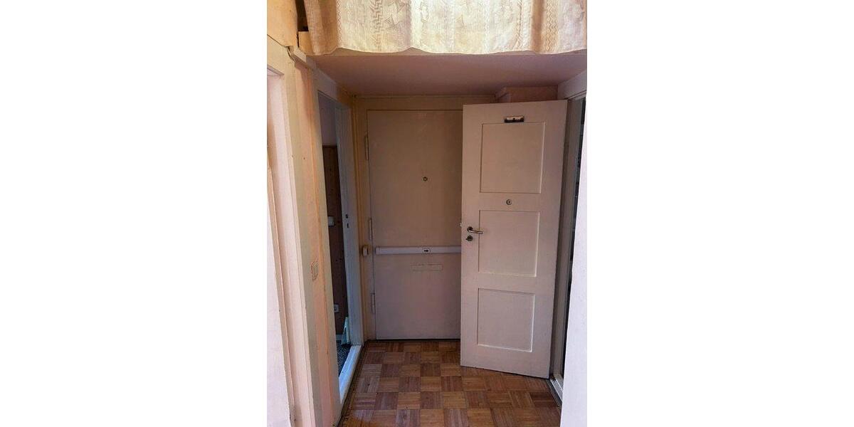 Etagenwohnung Berlin Reinickendorf - 1 Zimmer, 45 m&sup2;, 430&euro; | Angebot:26699097