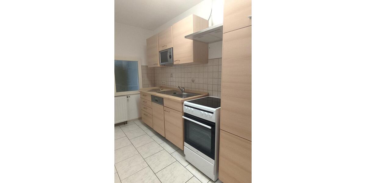 Dachgeschoßwohnung Plauen - 2 Zimmer, 45 m&sup2;, 230&euro; | Angebot:26578497
