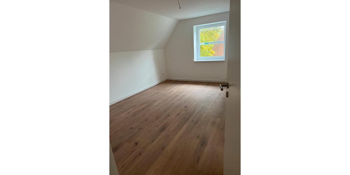 Dachgeschoßwohnung Tasdorf - 3 Zimmer, 58 m&sup2;, 510&euro; | Angebot:24536025