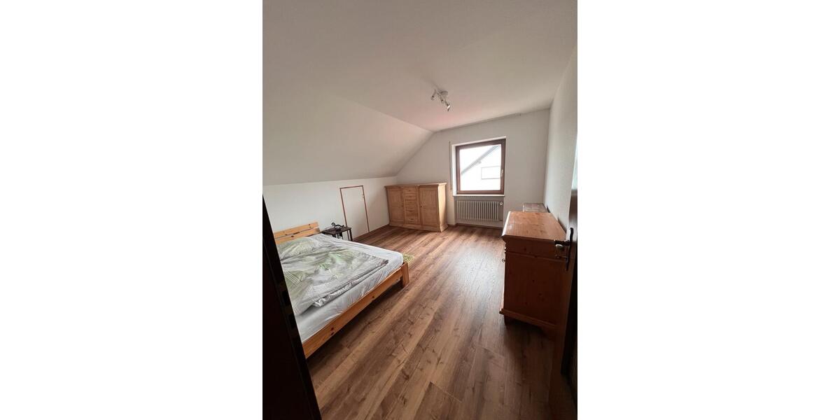 Wohnen auf Zeit Altshausen - 1 Zimmer, 16 m&sup2;, 400&euro; | Angebot:26510820