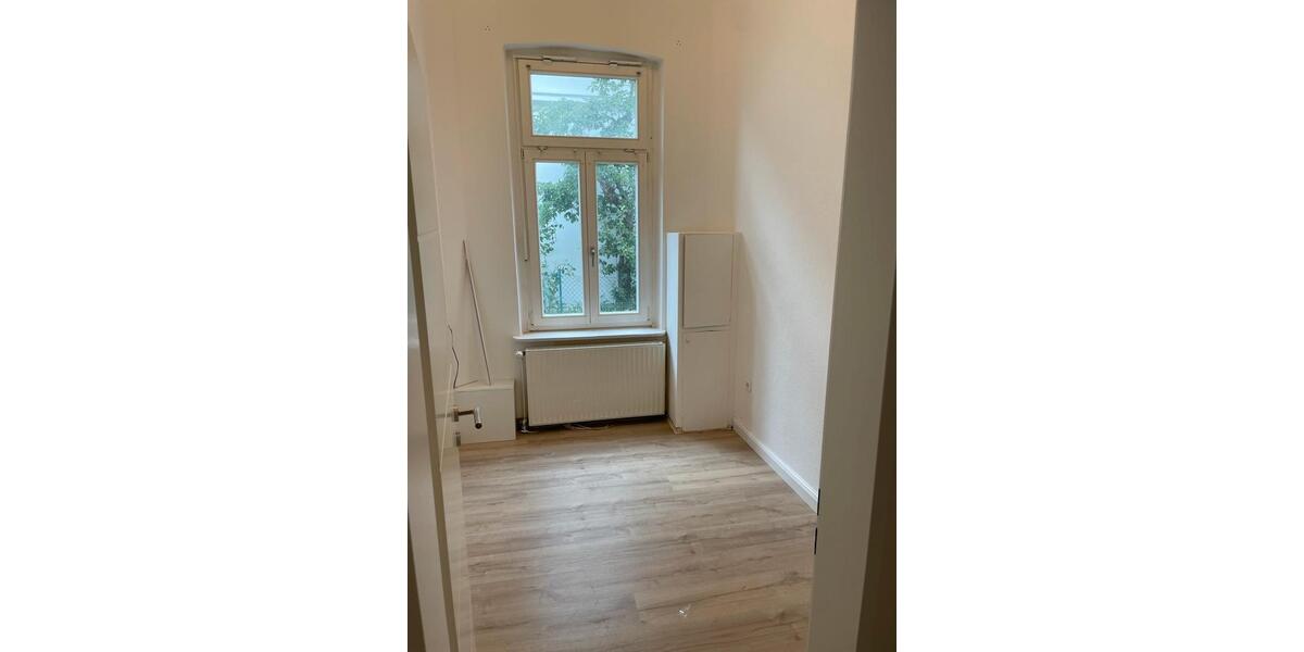 Erdgeschoßwohnung Oldenburg Ziegelhof - 1 Zimmer, 90 m&sup2;, 550&euro; | Angebot:25640685