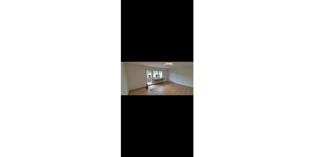 Erdgeschoßwohnung Kalbach - 3 Zimmer, 100 m&sup2;, 900&euro; | Angebot:26552786