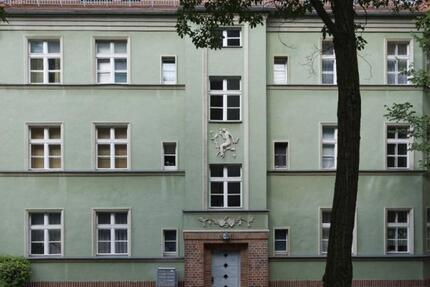 2-Raum-Wohnung im Dachgeschoss zimmer