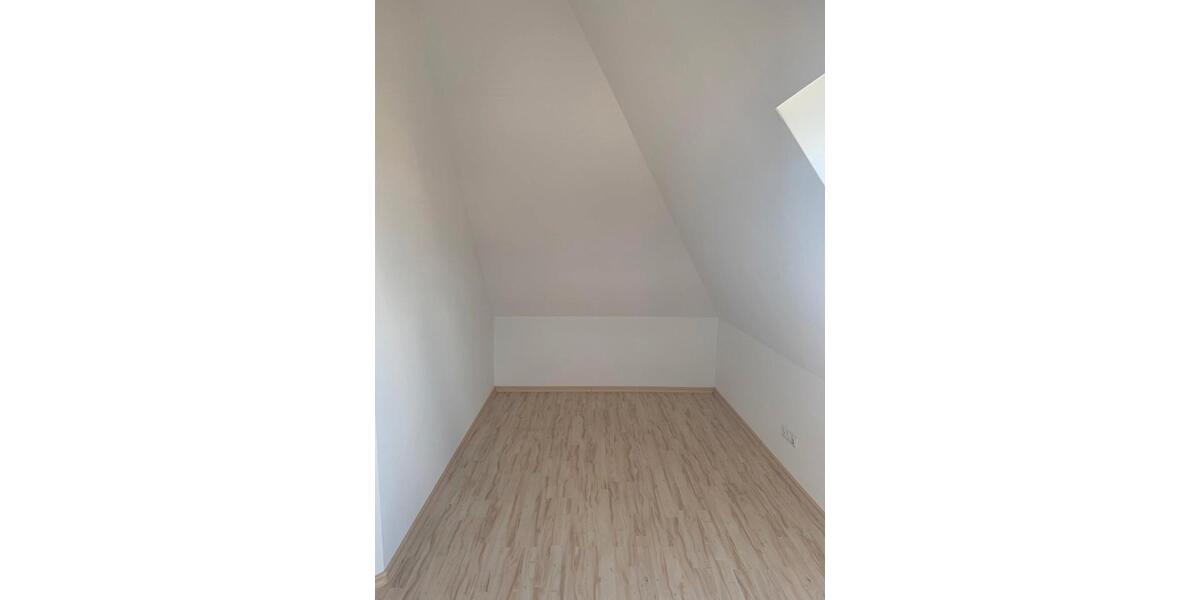 Maisonettenwohnung Frankfurt (Oder) - 4 Zimmer, 124 m&sup2;, 868&euro; | Angebot:26652443