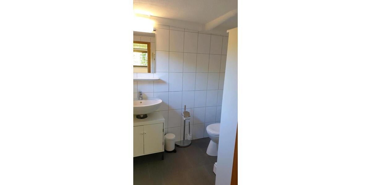 Etagenwohnung Mengen - 1 Zimmer, 25 m&sup2;, 370&euro; | Angebot:26619582