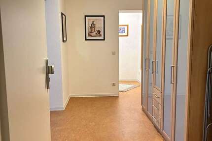 Wohnung Krefeld Bockum - 1.5 Zimmer, 50 m&sup2;, 550&euro; | Angebot:25807534