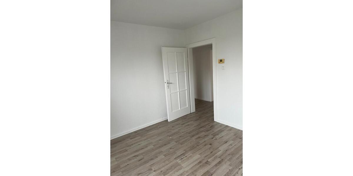 Dachgeschoßwohnung Helmstedt - 3 Zimmer, 60 m&sup2;, 650&euro; | Angebot:26636505