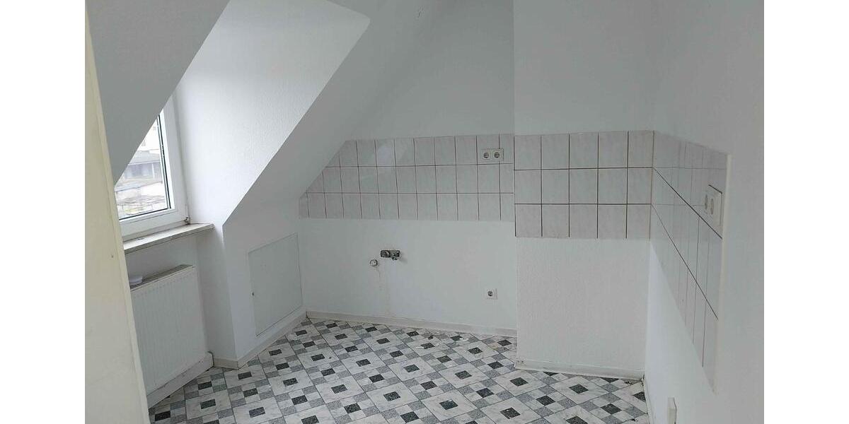 Dachgeschoßwohnung Neunkirchen - 3 Zimmer, 75 m&sup2;, 580&euro; | Angebot:24863698