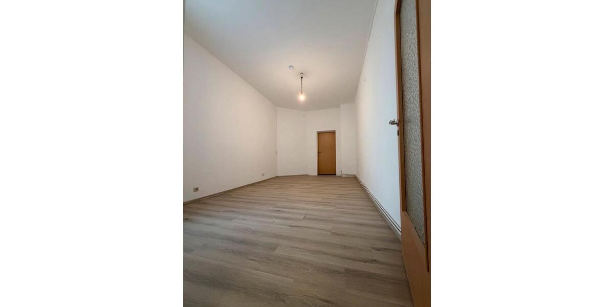 Mindestmietdauer langzeit Altbauwohnung stilvoll renoviert. 3.0G 2 zimmer