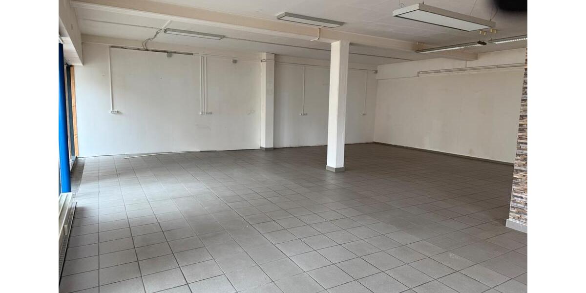 Gewerbeobjekt Bisingen - 900&euro; | Angebot:25767981