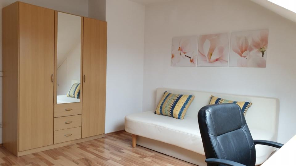 Wohnen auf Zeit Viernheim - 1 Zimmer, 17 m&sup2;, 420&euro; | Angebot:25714299