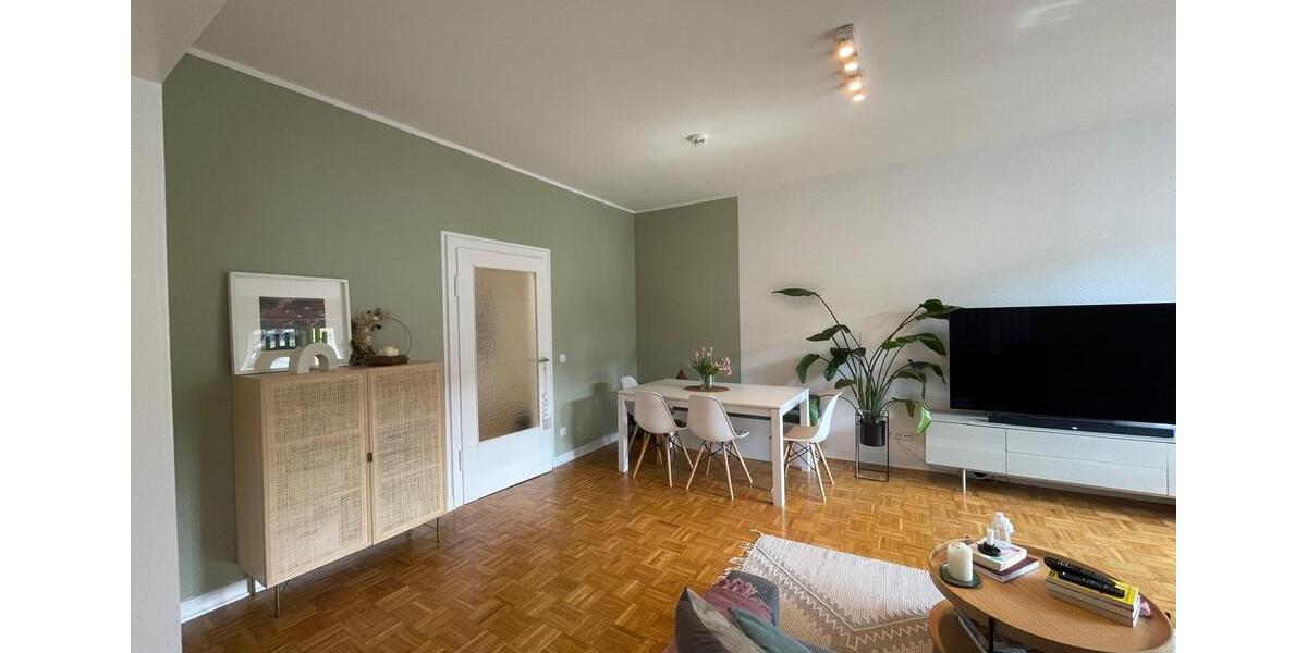 Etagenwohnung Essen Südviertel - 3 Zimmer, 84 m&sup2;, 995&euro; | Angebot:26316626