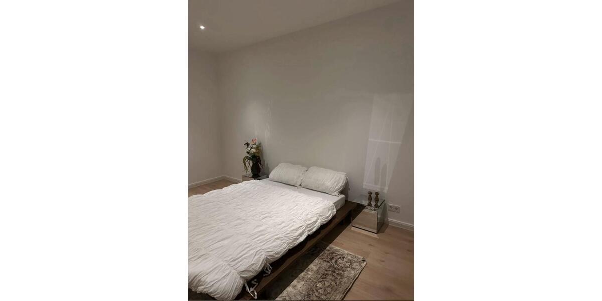Wohnen auf Zeit Wiesbaden Klarenthal - 1 Zimmer, 22 m&sup2;, 570&euro; | Angebot:25088601