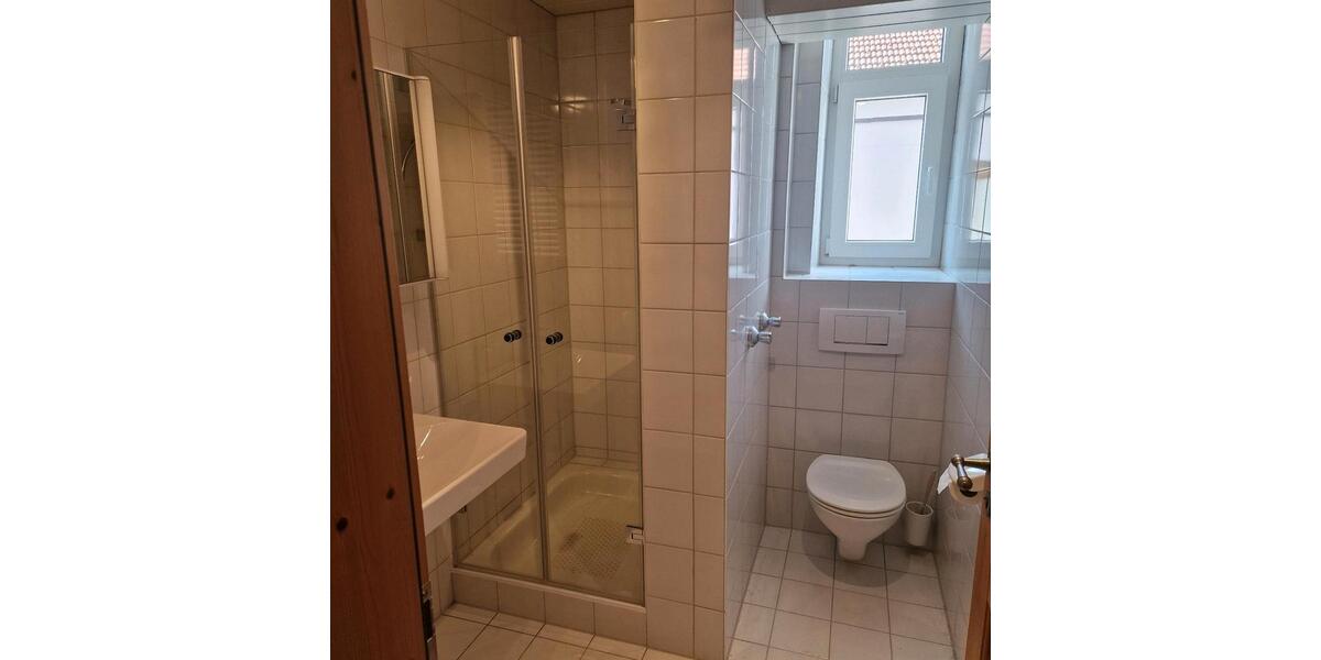 Erdgeschoßwohnung Burghausen - 3 Zimmer, 56 m&sup2;, 780&euro; | Angebot:25839167