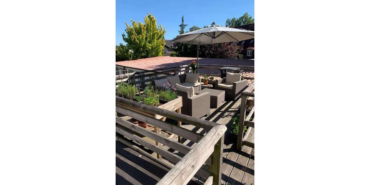 Etagenwohnung Elmshorn - 2.5 Zimmer, 100 m&sup2;, 1.100&euro; | Angebot:27195146