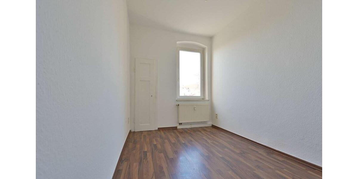Etagenwohnung Hohenstein-Ernstthal Ernstthal - 3 Zimmer, 63 m&sup2;, 345&euro; | Angebot:26001486
