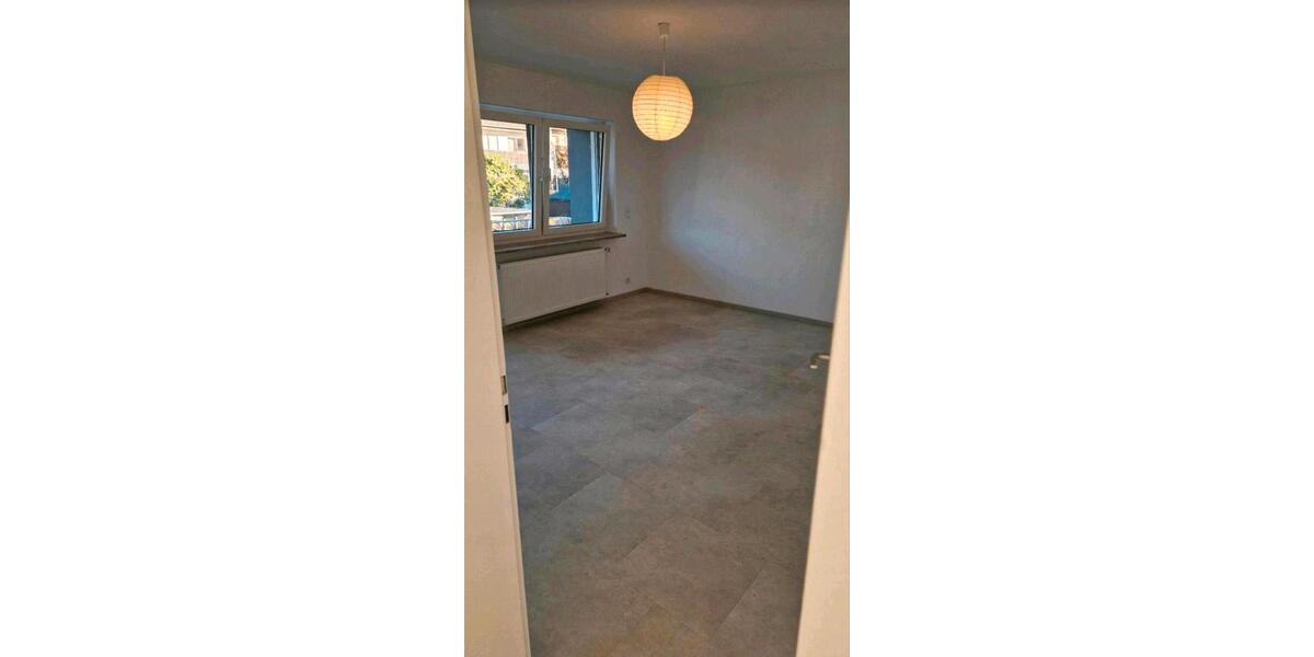 Etagenwohnung Goldbach - 4 Zimmer, 97 m&sup2;, 1.100&euro; | Angebot:26407095