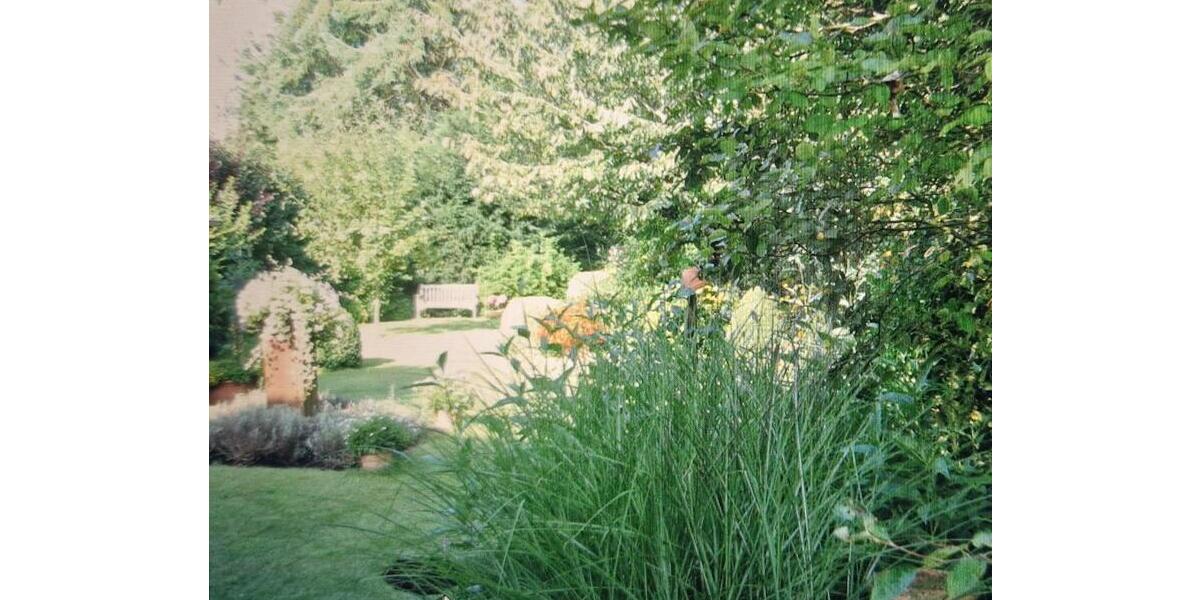 Einfamilienhaus mit Garten-zentrale Lage 7 zimmer