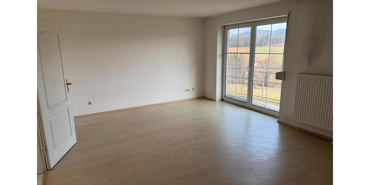 Doppelhaushälfte Untergriesbach - 6.5 Zimmer, 125 m&sup2;, 1.290&euro; | Angebot:25426483