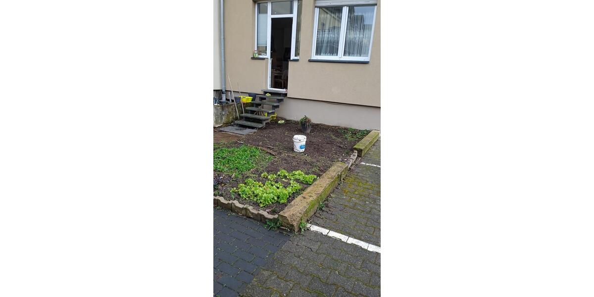 Hochparterre Trier Feyen-Weismark - 3 Zimmer, 102 m&sup2;, 1.250&euro; | Angebot:24715950