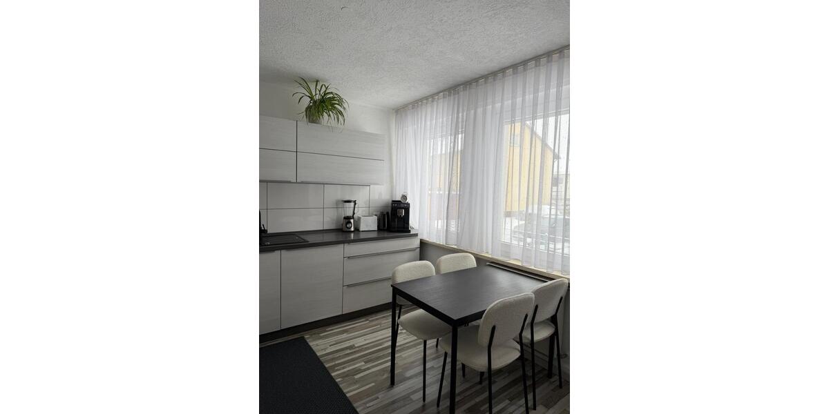 Erdgeschoßwohnung Bad Arolsen - 2 Zimmer, 80 m&sup2;, 980&euro; | Angebot:24776458