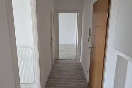Wohnung zum Mieten in Brandenburg an der Havel 376 € 47 m²