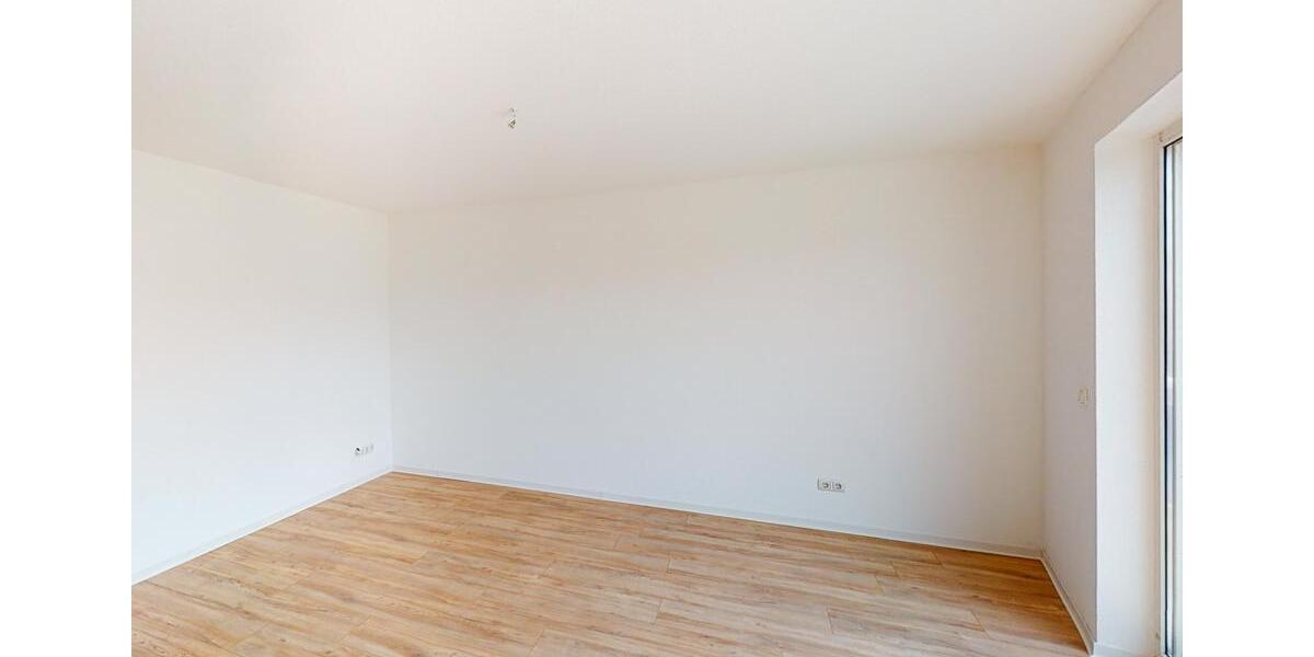 Erdgeschoßwohnung Schwerin - 3 Zimmer, 73 m&sup2;, 690&euro; | Angebot:25056225