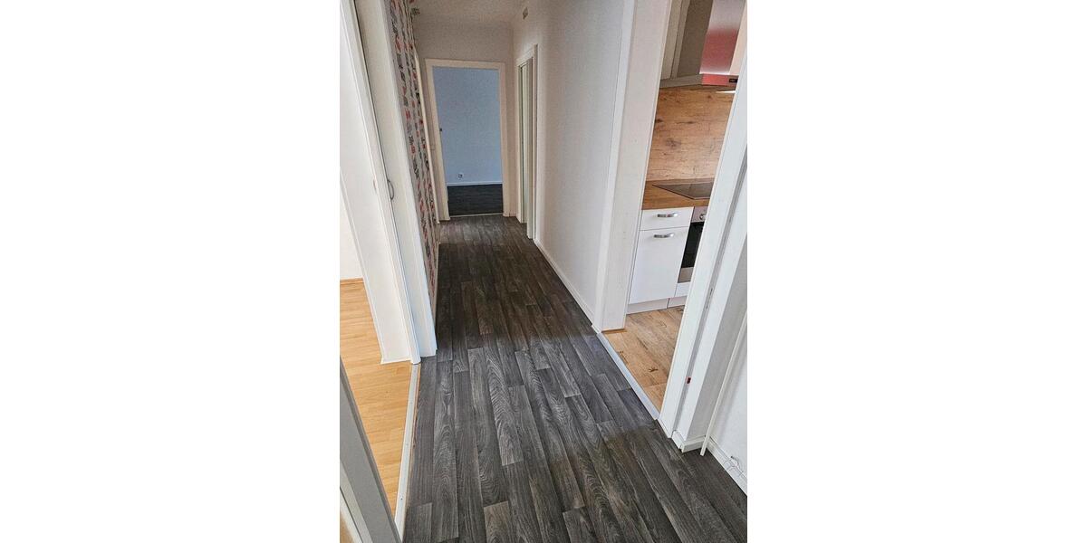 Erdgeschoßwohnung Sulzbach (Saar) - 3 Zimmer, 80 m&sup2;, 700&euro; | Angebot:26007921