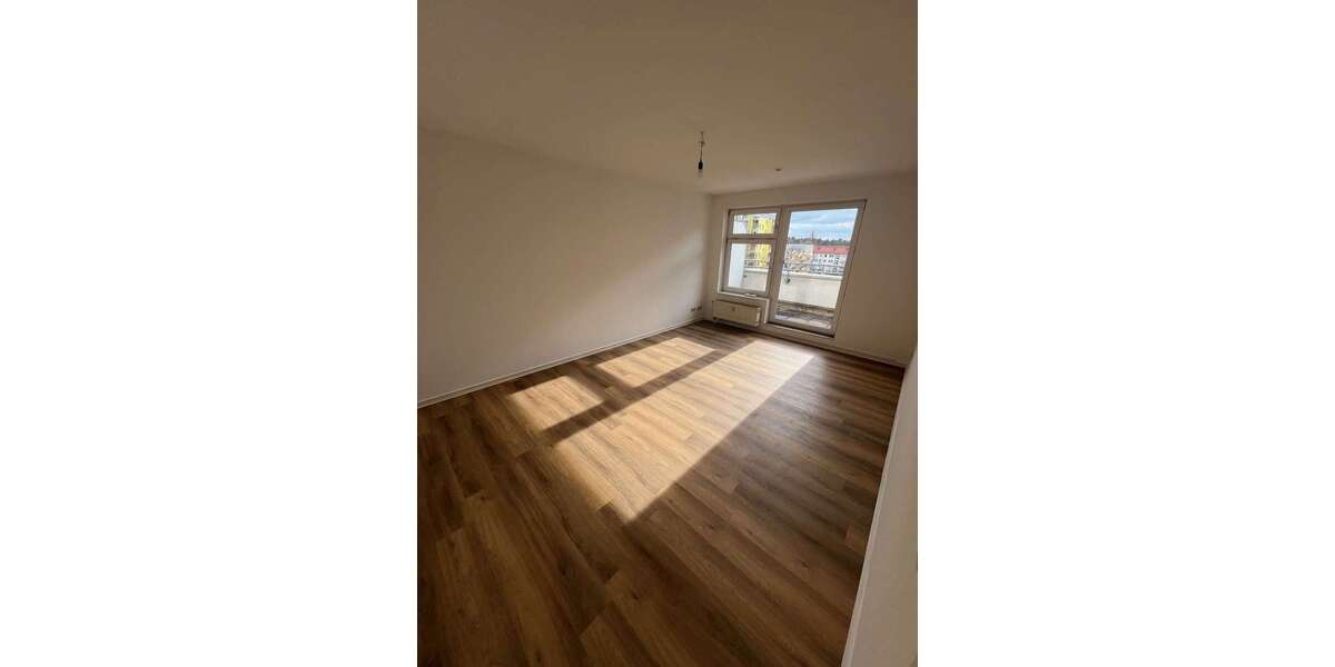 Etagenwohnung Ludwigsfelde Industriepark-West - 2 Zimmer, 61 m&sup2;, 900&euro; | Angebot:27250208