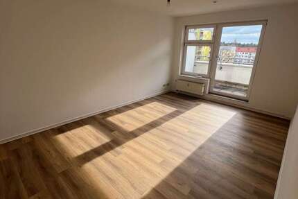 Wohnung Ludwigsfelde Industriepark-West - 2 Zimmer, 61 m&sup2;, 900&euro; | Angebot:27250208