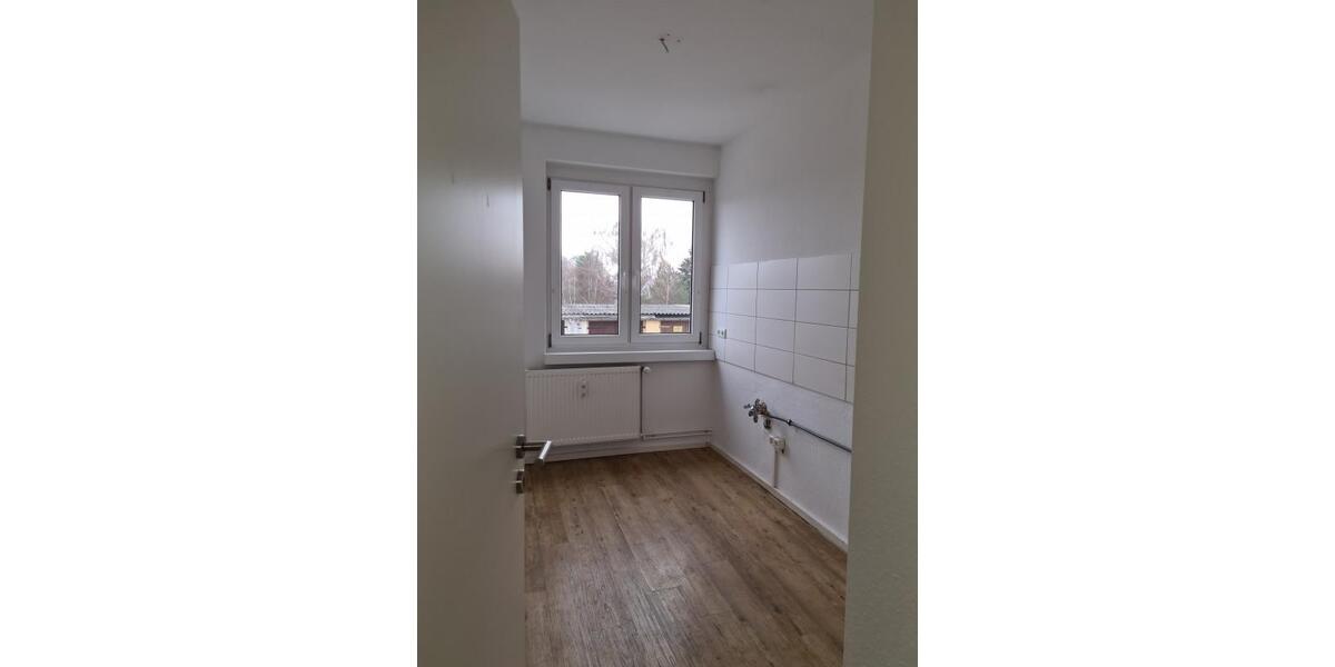 Erdgeschoßwohnung Stendal - 4 Zimmer, 70 m&sup2;, 491&euro; | Angebot:24812771
