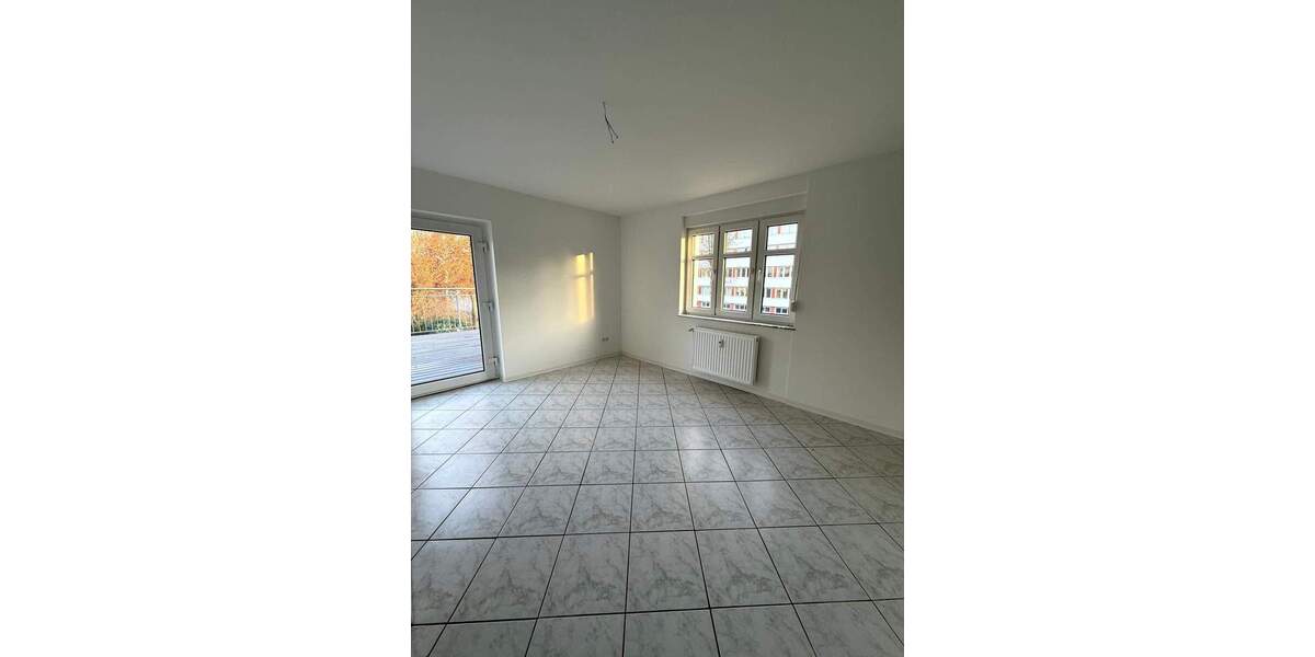 Etagenwohnung Stendal - 3 Zimmer, 81 m&sup2;, 810&euro; | Angebot:24206981