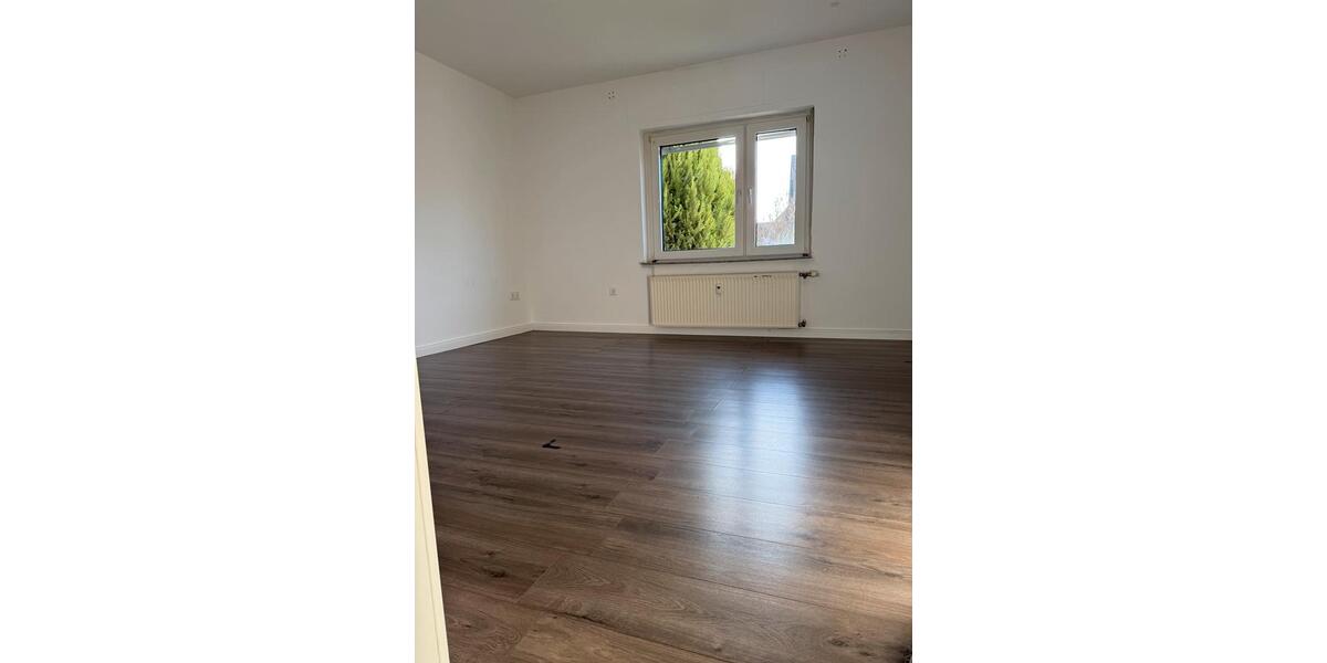 Erdgeschoßwohnung Allendorf (Eder) - 3 Zimmer, 100 m&sup2;, 750&euro; | Angebot:26416311